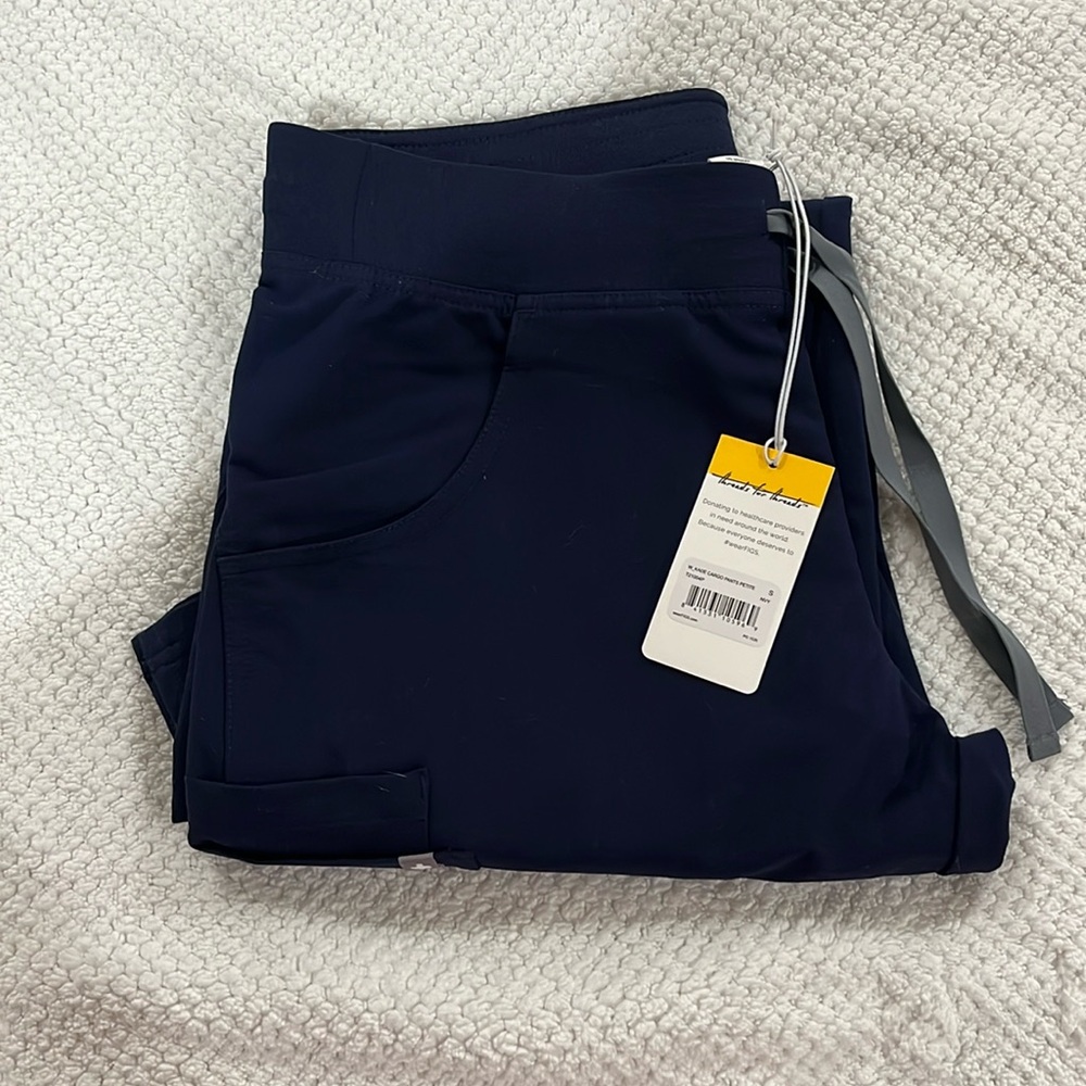 Figs Kade Cargo pants small petite, BNWT